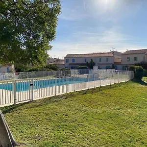 Les Locations Cinaureva  Village De La La Londe-les-Maures