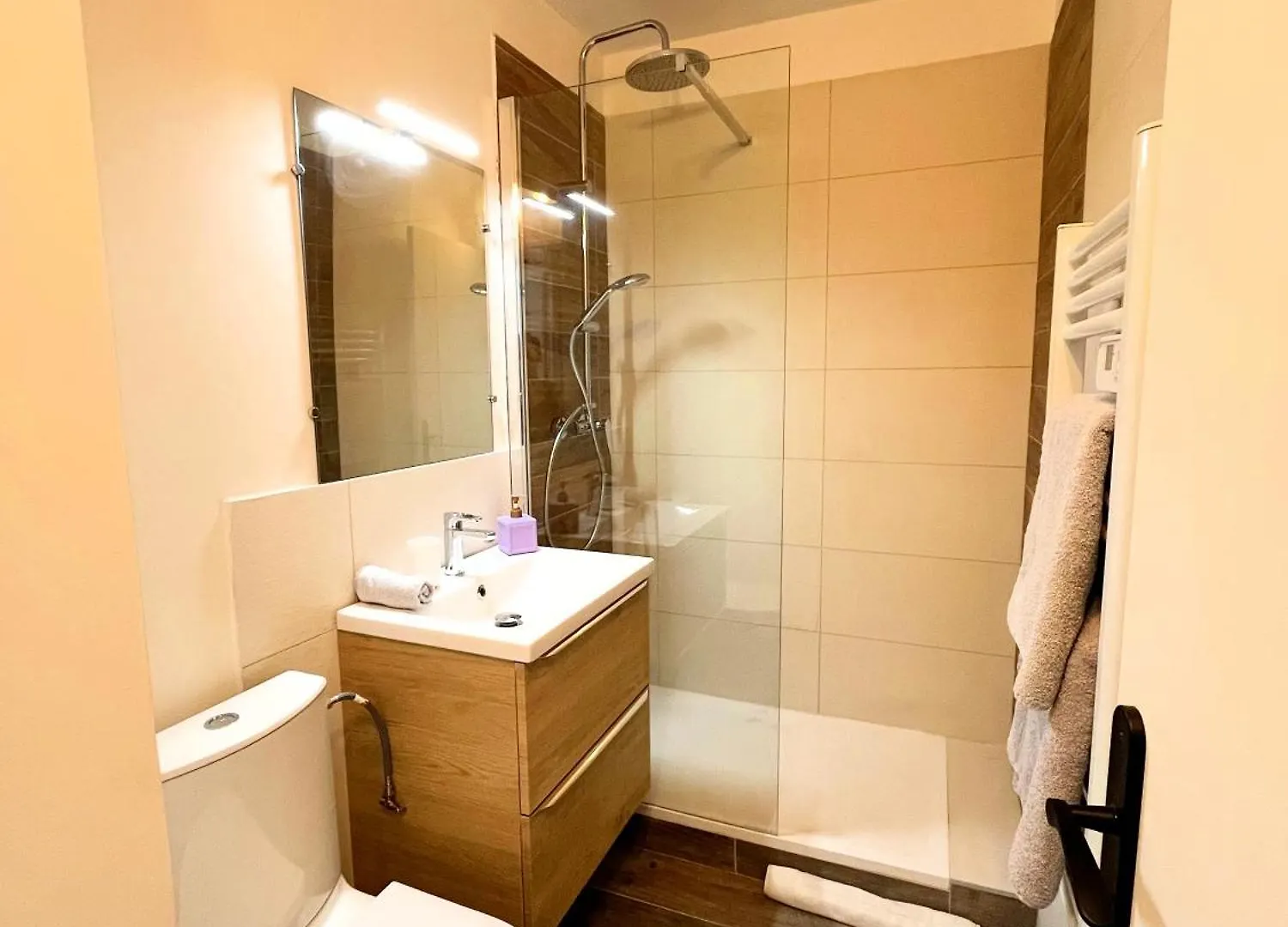 Le Nid Douillet De Jade Apartment La Londe-les-Maures France