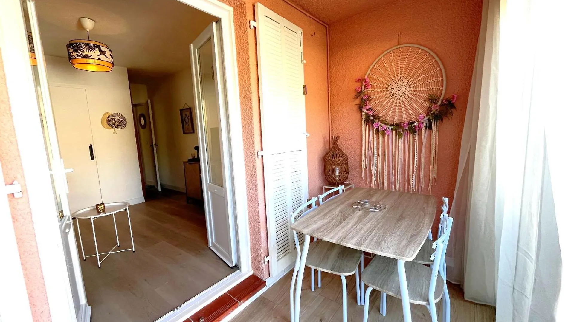 Le Nid Douillet De Jade Apartment La Londe-les-Maures 0*,  France